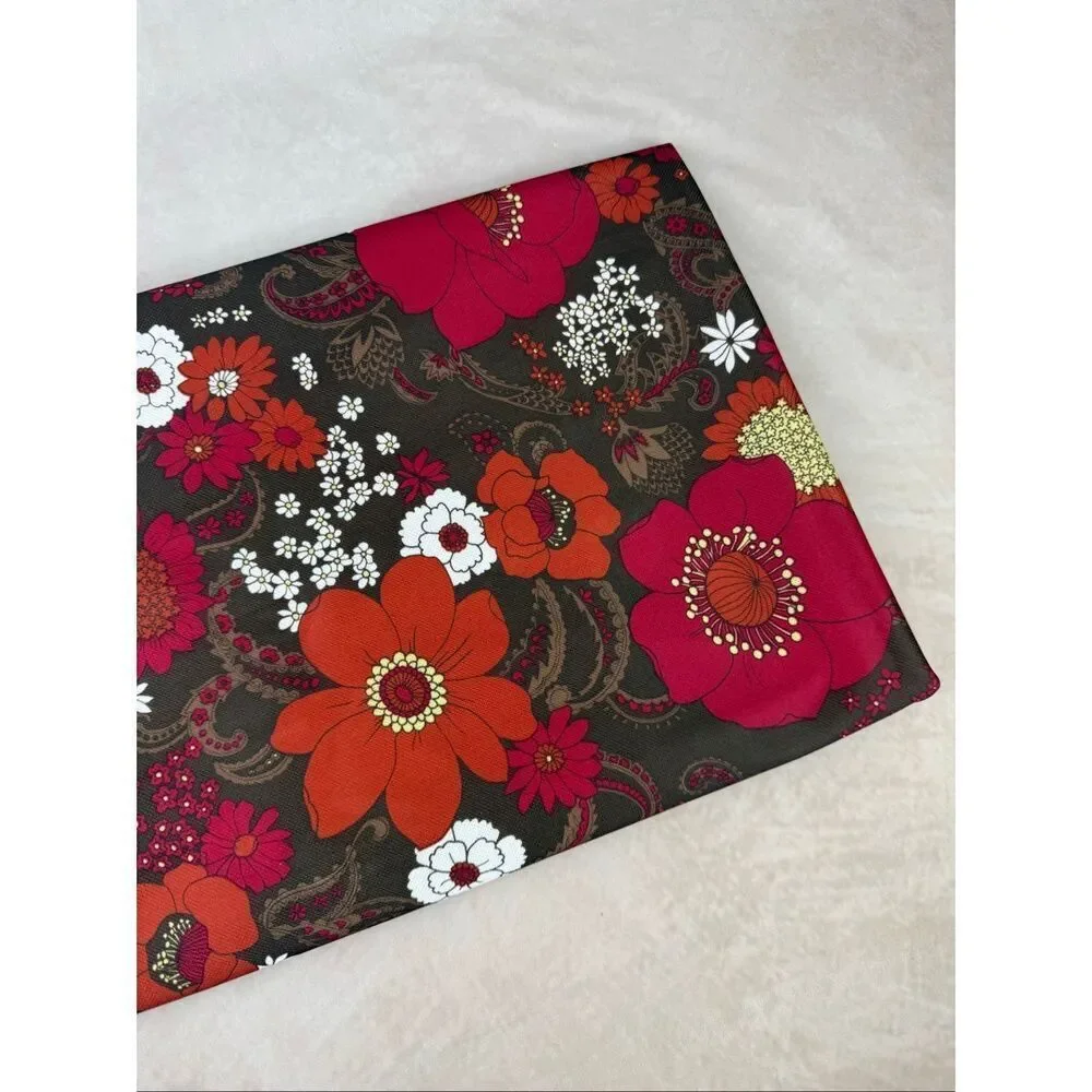 Vintage 1970s Floral Fabric Flower Power Mod MCM Polyester Knit 64x60” Groovy Re